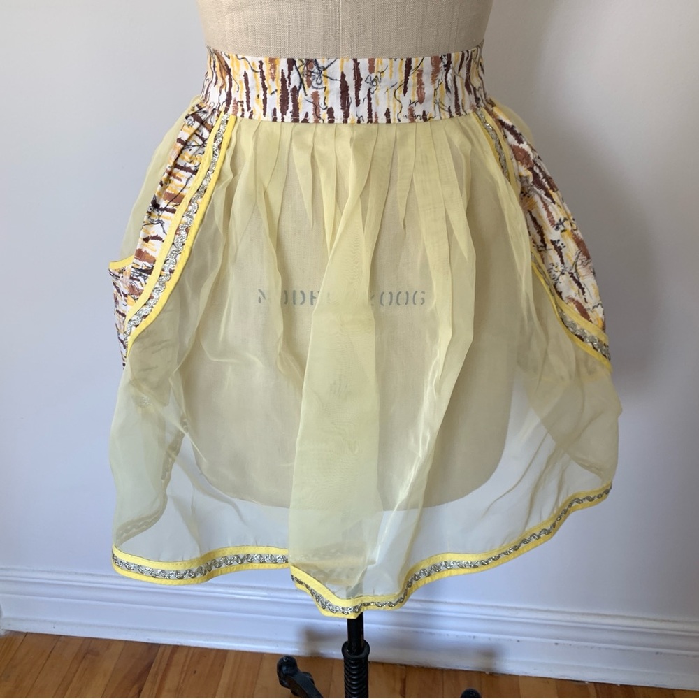 Vintage Apron ‘60’s Sheer Nylon